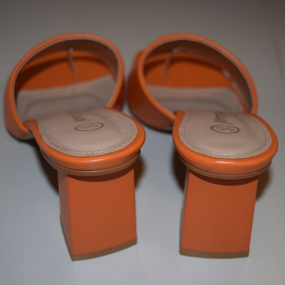 SOLD - Picture 3 of 4